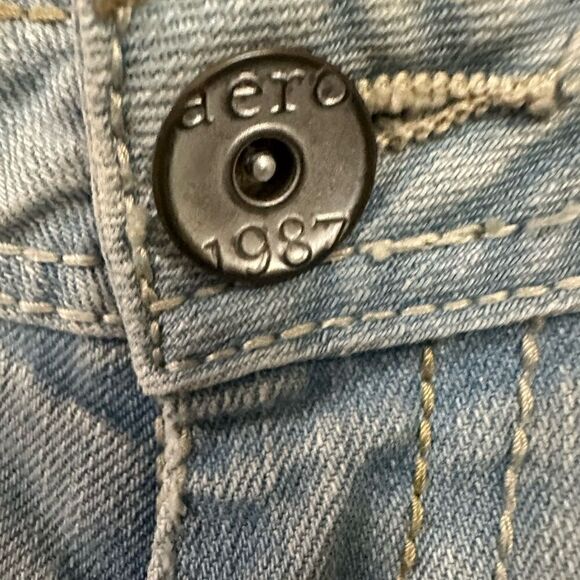 Aeropostale Bermuda Shorts - Picture 3 of 4